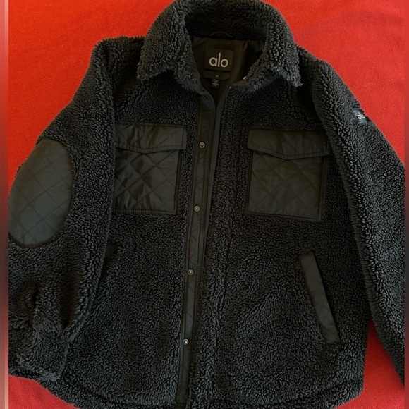 ALO Yoga Black Edge Shacket - Picture 9 of 10